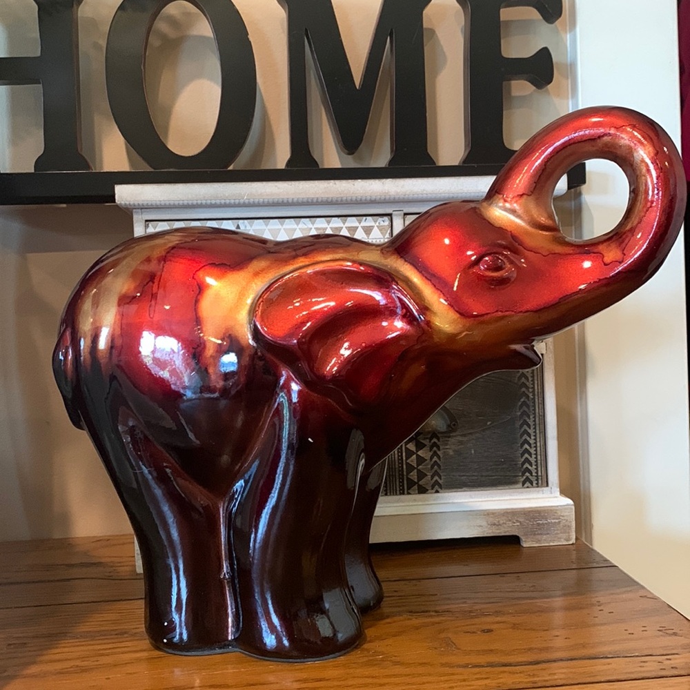 Pier 1 imports elephant